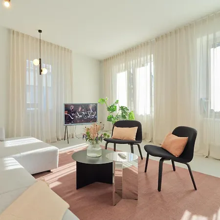High-end Einmaliges Townhouse - Bis 6 Personen - - Lage Im Zentrum וויטליך