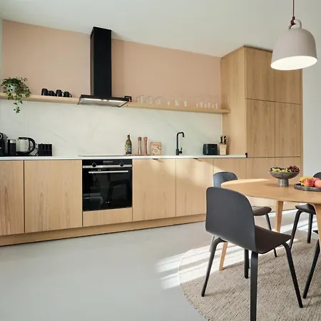 High-end Einmaliges Townhouse - Bis 6 Personen - - Lage Im Zentrum דירה